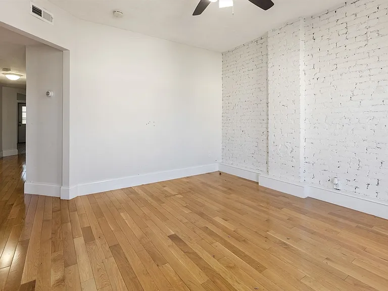64 Florida St #2 — Photo 10