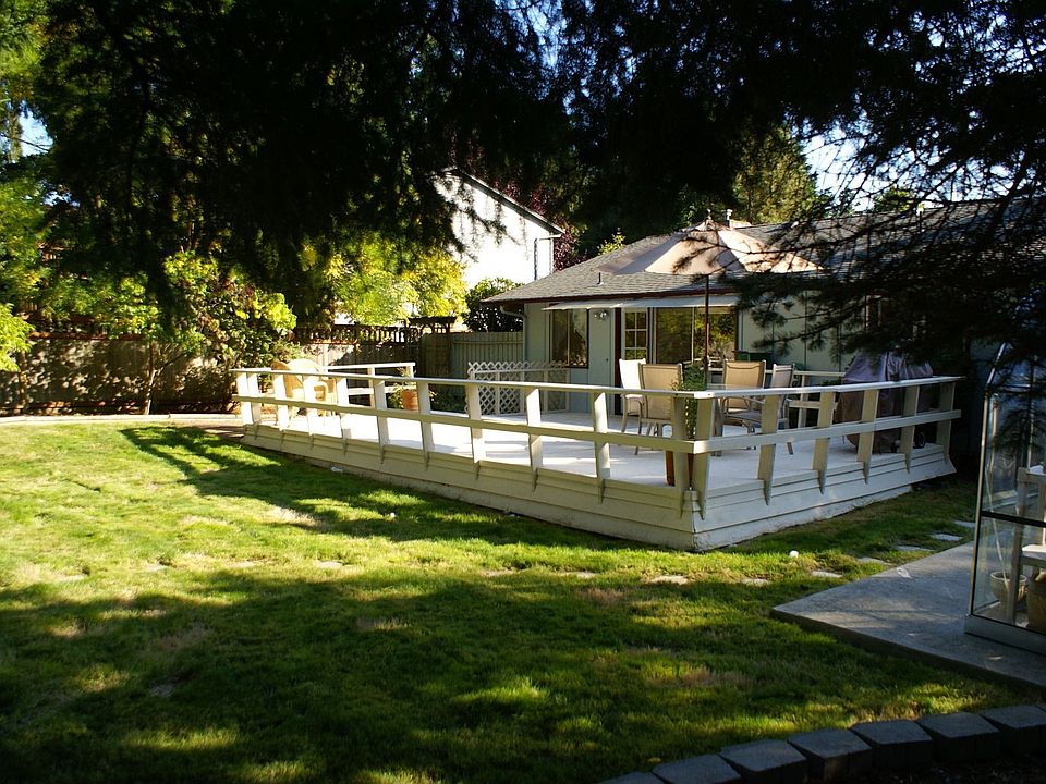 2nd image of 5315 145th St SW