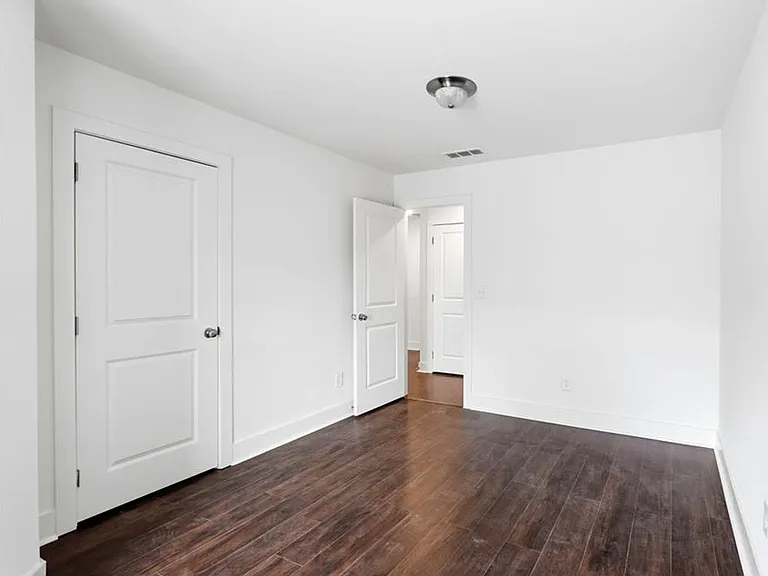 1881 Plainsboro Dr — Photo 19