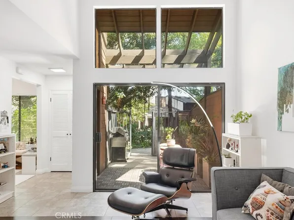 3669 Country Club Dr Unit C, Long Beach, CA 90807
