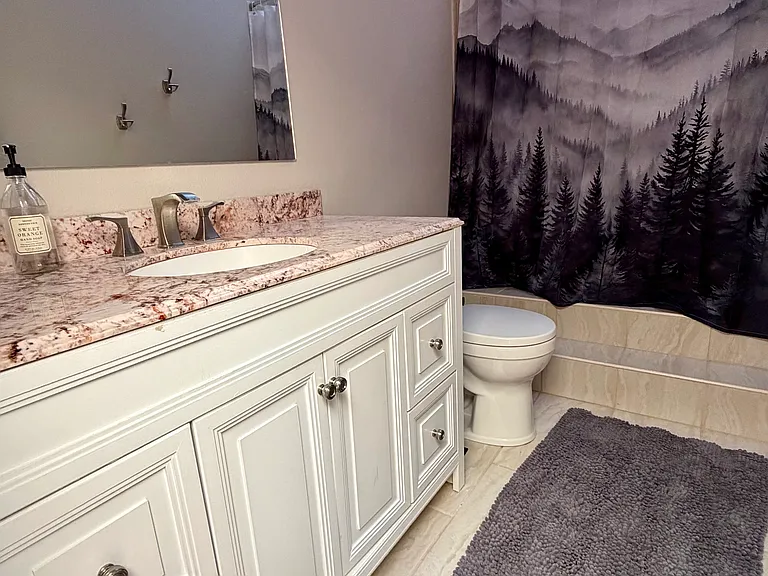 Aspen Dr — Photo 28
