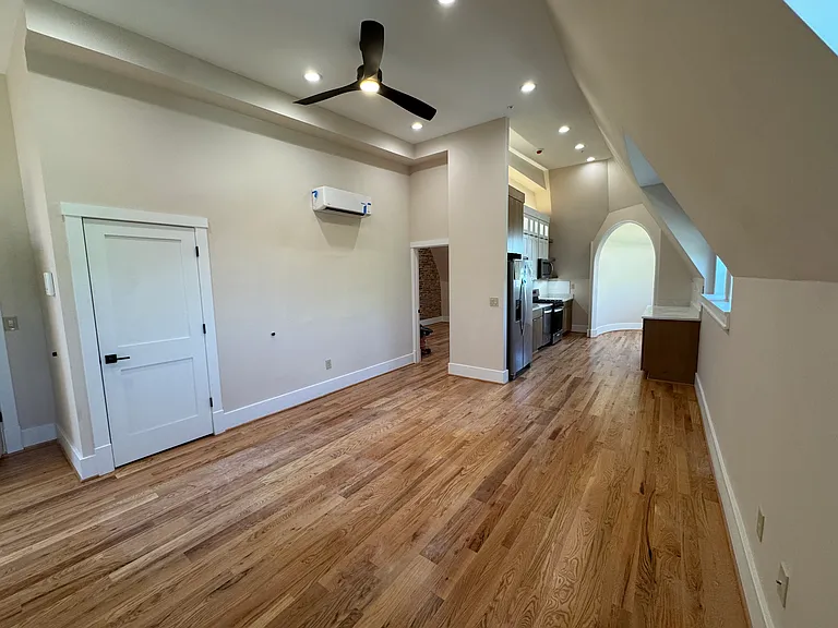 2031 Maryland Ave #3 — Photo 20