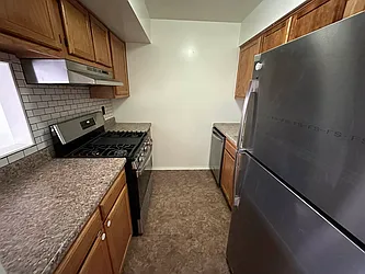 Rented by Premier Metro Realty Corp