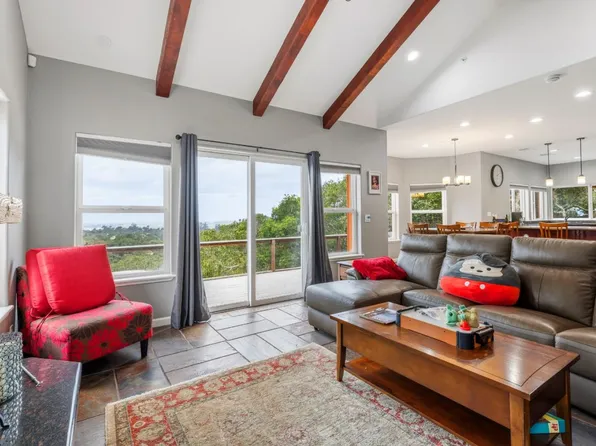 14643 Tumbleweed Ln, Royal Oaks, CA 95076