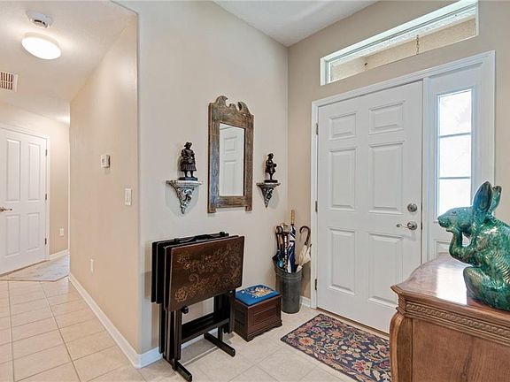 4th image of 2854 Torrance Dr