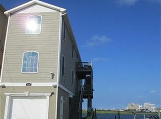 139 N Surrey Ave UNIT 1, Ventnor, NJ 08406