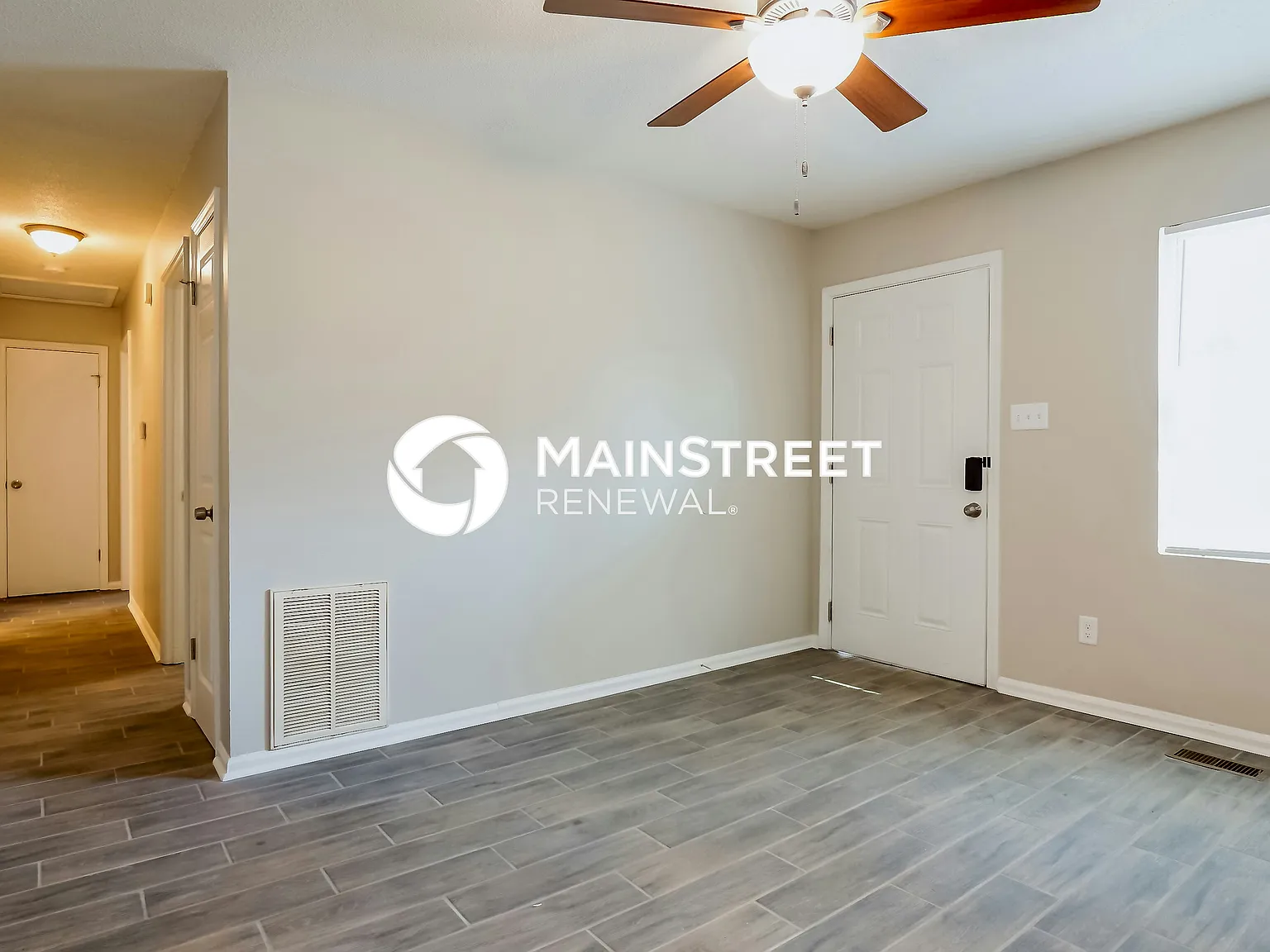 1829 5th Way Nw — Photo 2