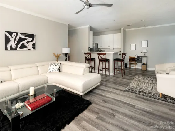 2000 Olde Eastwood Village Blvd Unit C102, Asheville, NC 28803