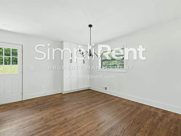 3685 Glen Falls Dr — Photo 6