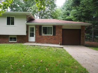 2100 Hazel Dell Rd, Springfield, IL 62703