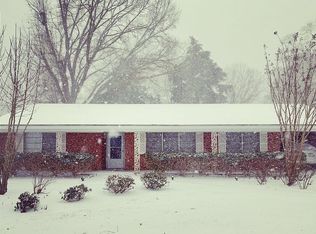 203 E Shields St, Warren, AR 71671