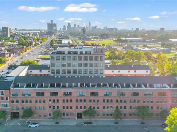 6533 E Jefferson Ave APT 239E, Detroit, MI 48207