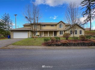 6611-6613 Chambers Creek Rd W, University Place, WA 98467