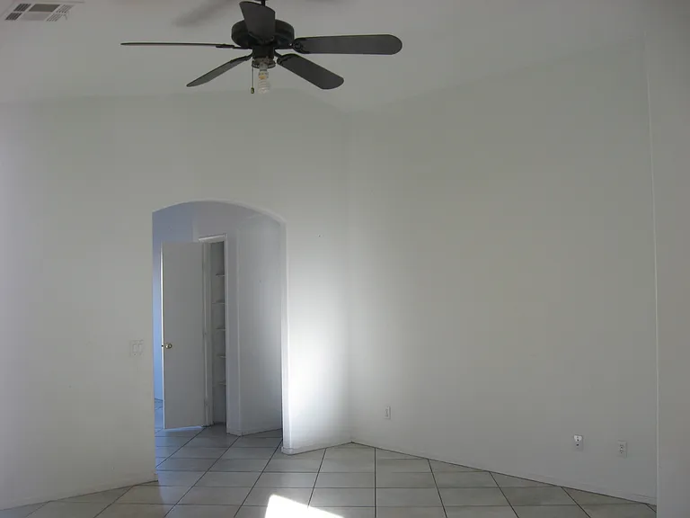 4892 Perrone Ave — Photo 6