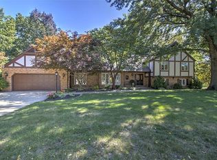 818 Stevens Creek Ct, Forsyth, IL