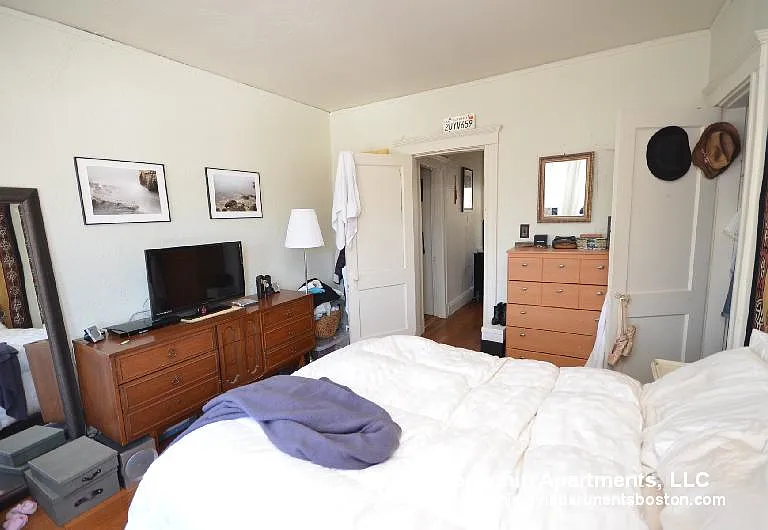 1161 Boylston St #25 — Photo 3