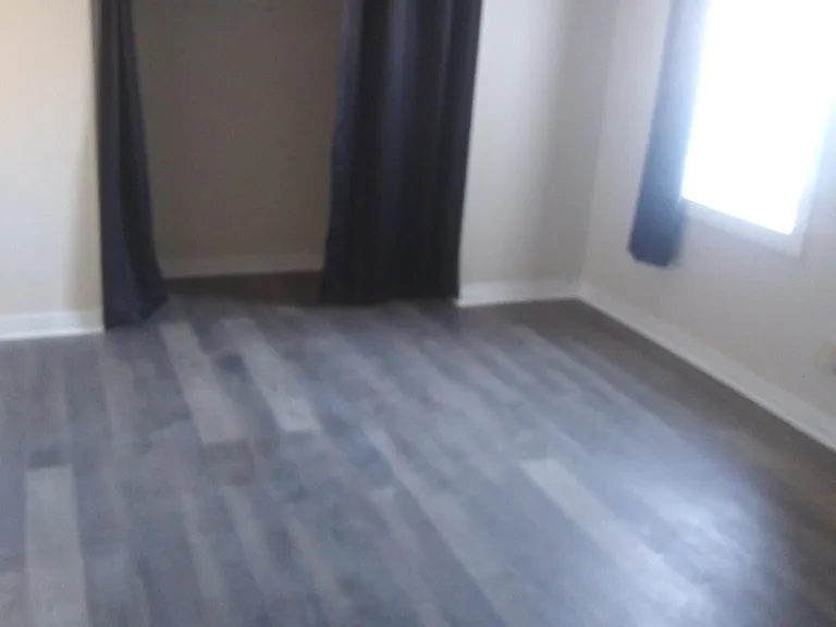1396 N Meade St #B — Photo 10
