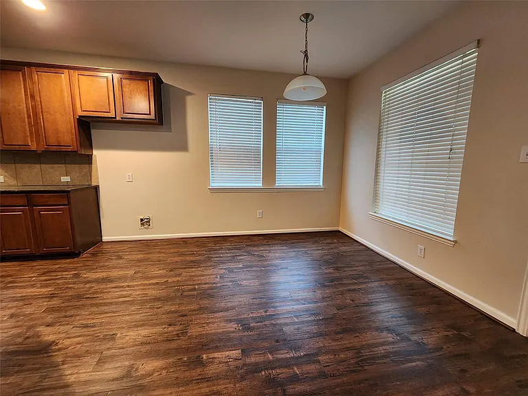 5307 Dandelion Meadow Ln — Photo 12