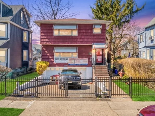 241 Halsted St, East Orange City, NJ 07018