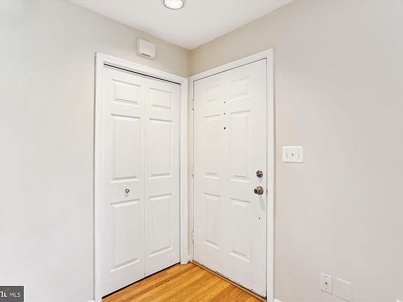 4th image of 8649 Fountain Valley Dr