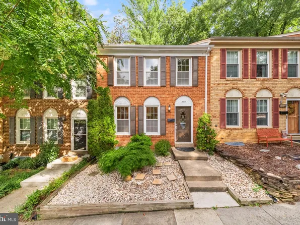 2311 Harleyford Ct, Reston, VA 20191