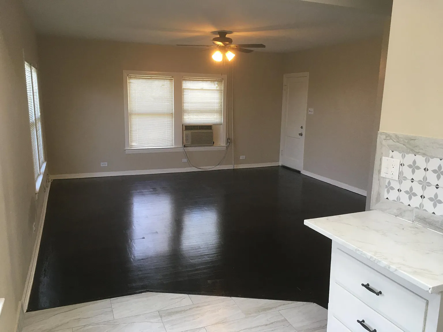1 bed, 850 sqft, $1,200 — Photo 4