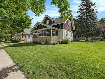 2720 Wyoming Ave SW, Wyoming, MI, 49519