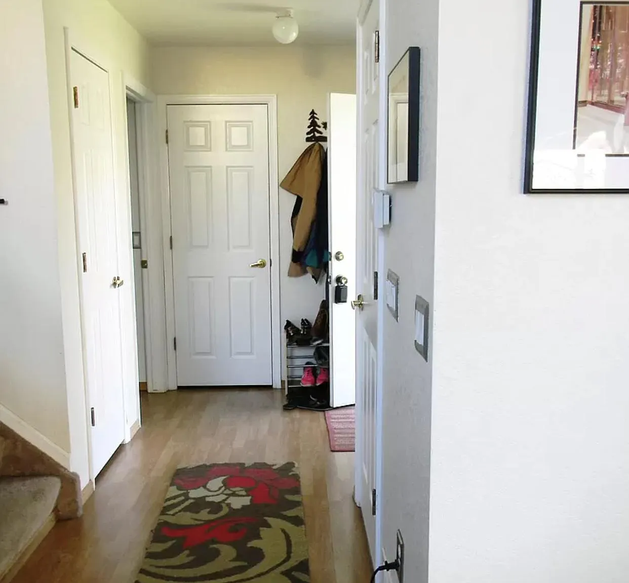 3 bed, 1322 sqft, $2,200 — Photo 4