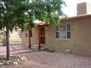110 Sierra Vista Ln, Taos, NM 87571