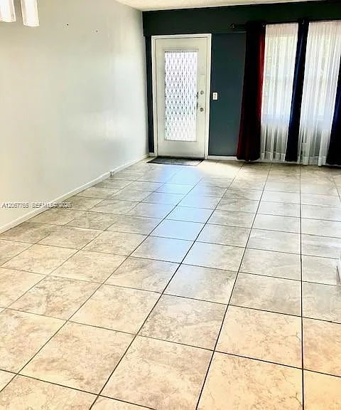 850 SW 133rd Ter #411B — Photo 8