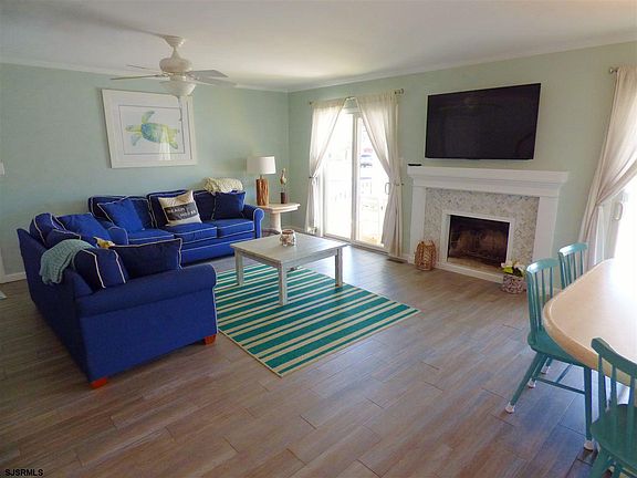 3rd image of 5760 West Ave APT 1