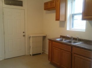 8543 S Phillips Ave #3, Chicago, IL