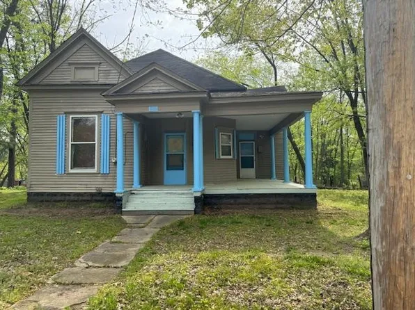 221 High St, Dyer, TN 38330