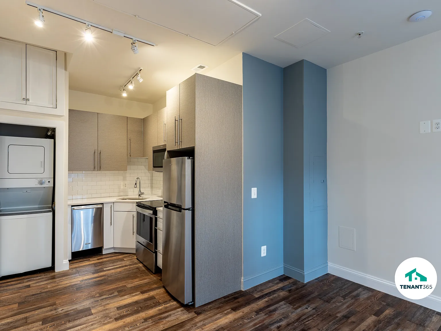 1 bed, 640 sqft, $1,525 — Photo 1