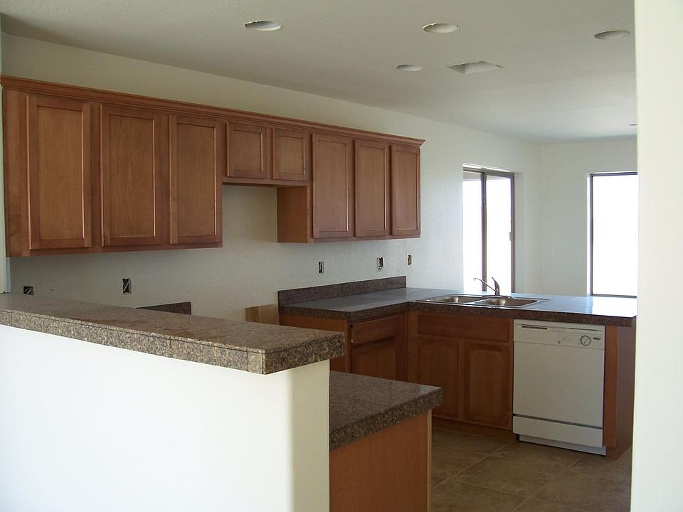 2nd image of 35115 W LODGE Road