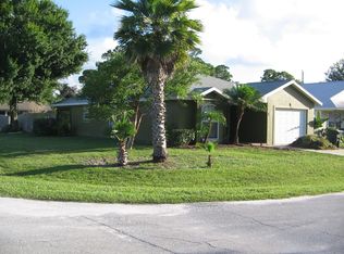 2905 1st St, Vero Beach, FL 32968