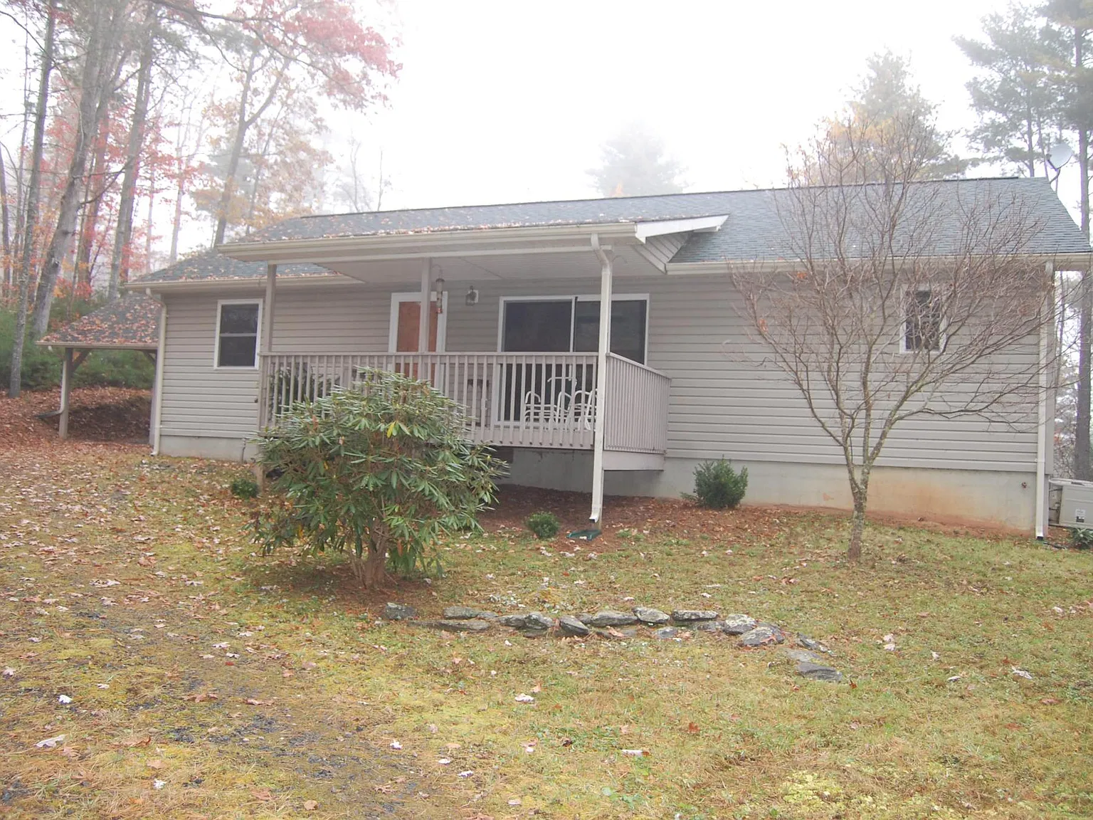 449 Cranberry Ln — Photo 3