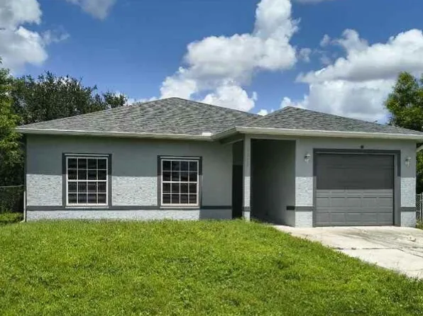 3202 10th St SW, Lehigh Acres, FL 33976