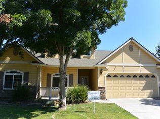 3310 W Sady Ave, Visalia, CA