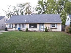 1st image of 4855 Redwood Dr