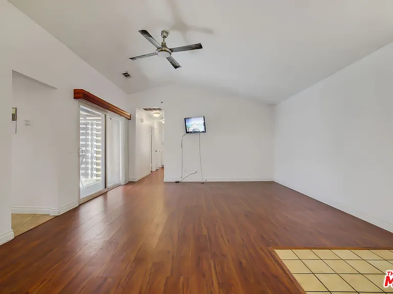 284 S Larkwood St — Photo 11