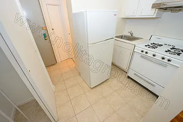 Rented by Nolita Group