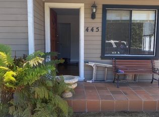 445 Rollins Rd, Burlingame, CA 94010