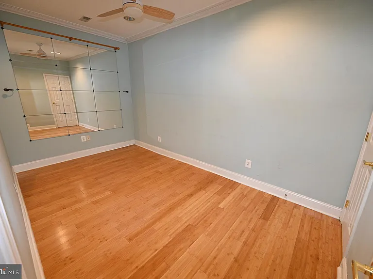 550 Hobart Pl NW #2 — Photo 17