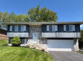 1318 Brandywine Rd, Crown Point, IN 46307