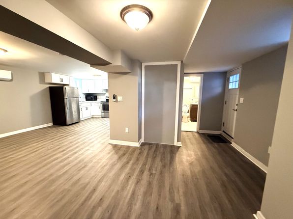 99 Acorn St #BASEMENT