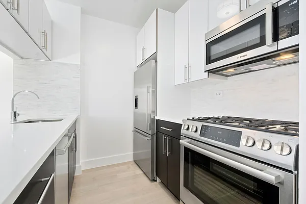 Rented by Douglas Elliman | media 2