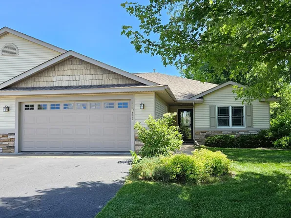 1411 Blue Jay Pl, New Richmond, WI 54017