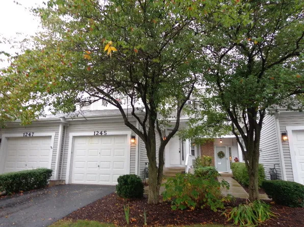 1245 Rhodes Ln, Naperville, IL 60540