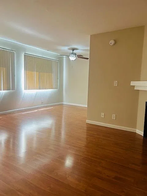 2 bed, 1200 sqft, $2,995 — Photo 4
